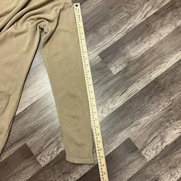 Maison Coupé Size Large Touch Of Cashmere Womens Tan Tunic Sweater Pockets Soft - Picture 7 of 8